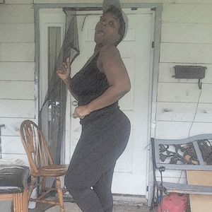 Meet your Posher, Deanna